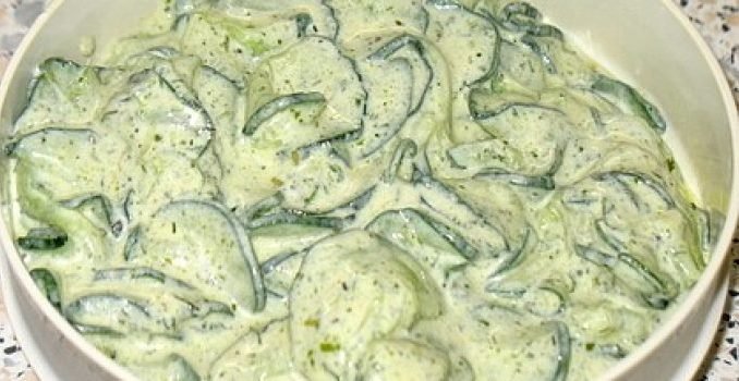Schneller-Gurkensalat