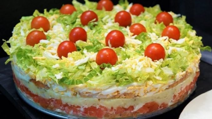 Salattorte-fürs-Grillen-“Ein-Stück-Salat-bitte”-750x425